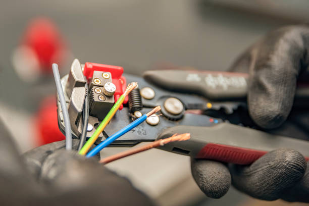 Best 24-Hour Electrician  in Kelly Ridge, CA